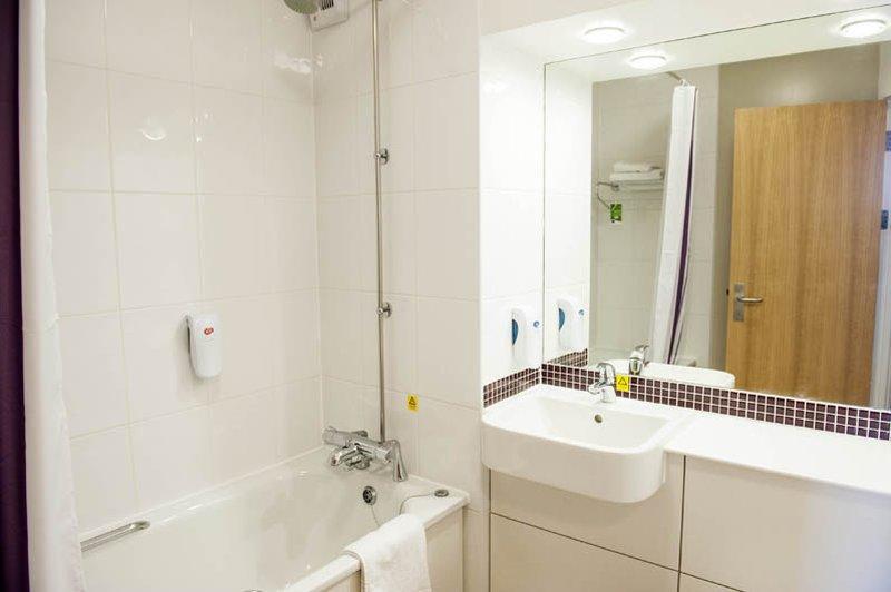 Dundee East Premier Travel Inn Eksteriør bilde