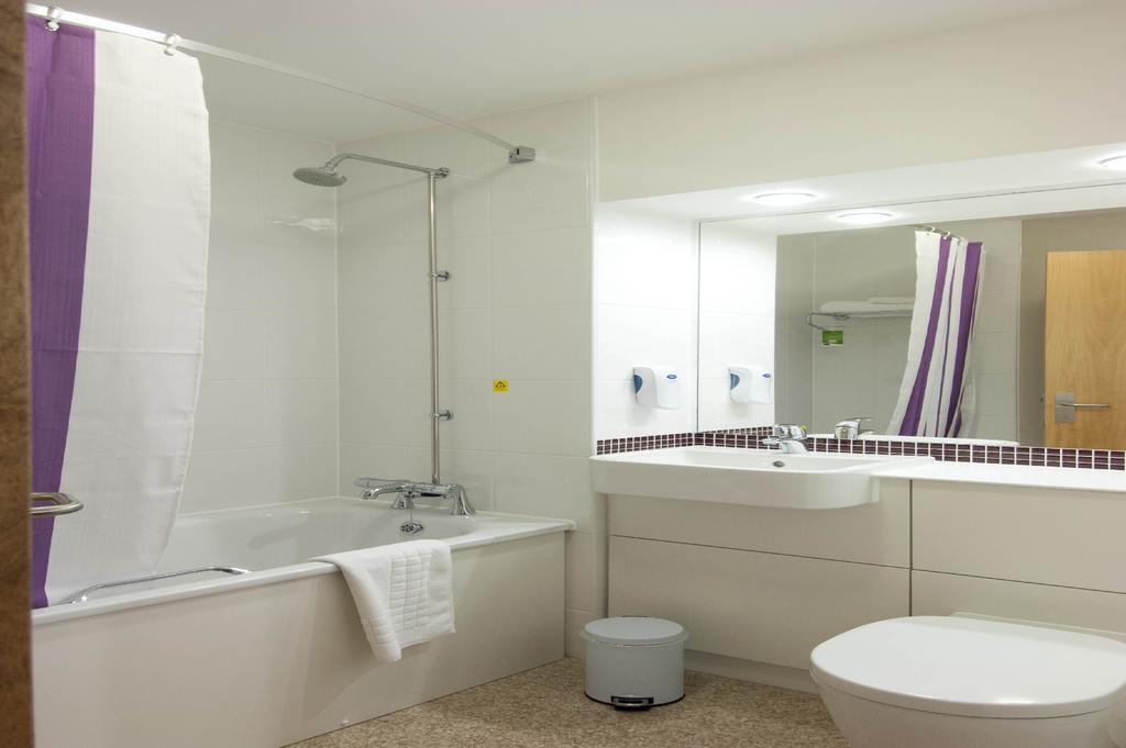 Dundee East Premier Travel Inn Eksteriør bilde